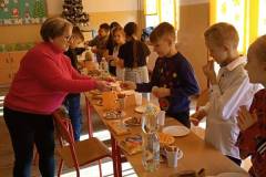 905b3e92-c4ae-4c05-a166-d9e68aa7011d