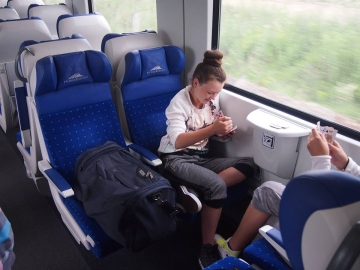 10361323_386858178175997_125860314437180867_n